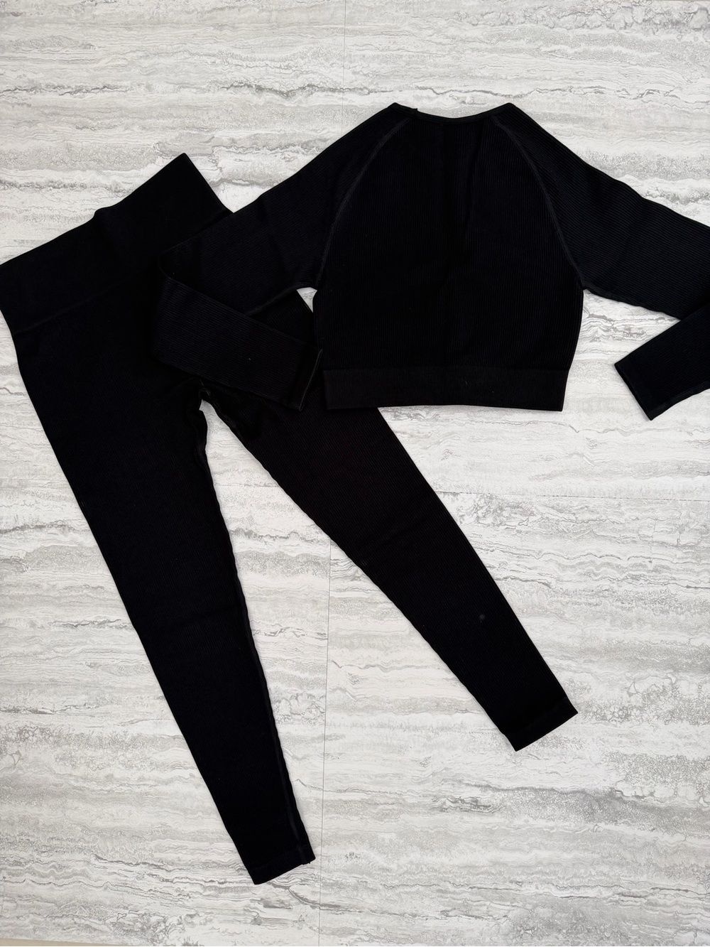 QINSEN Cropped Ribbed Lounge Set - Picture 4 of 4